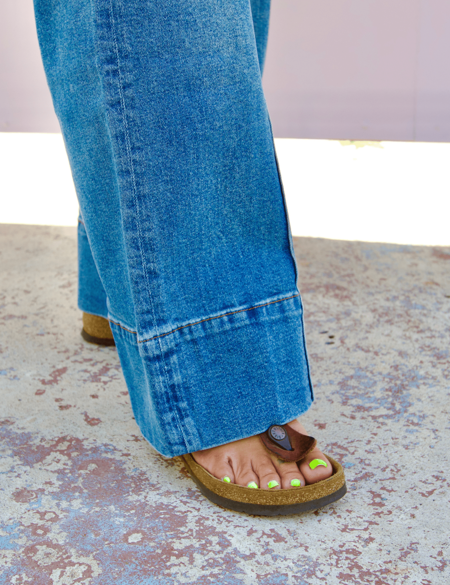 KUT | Meg High Rise Pintuck Denim - Pep & Punch
