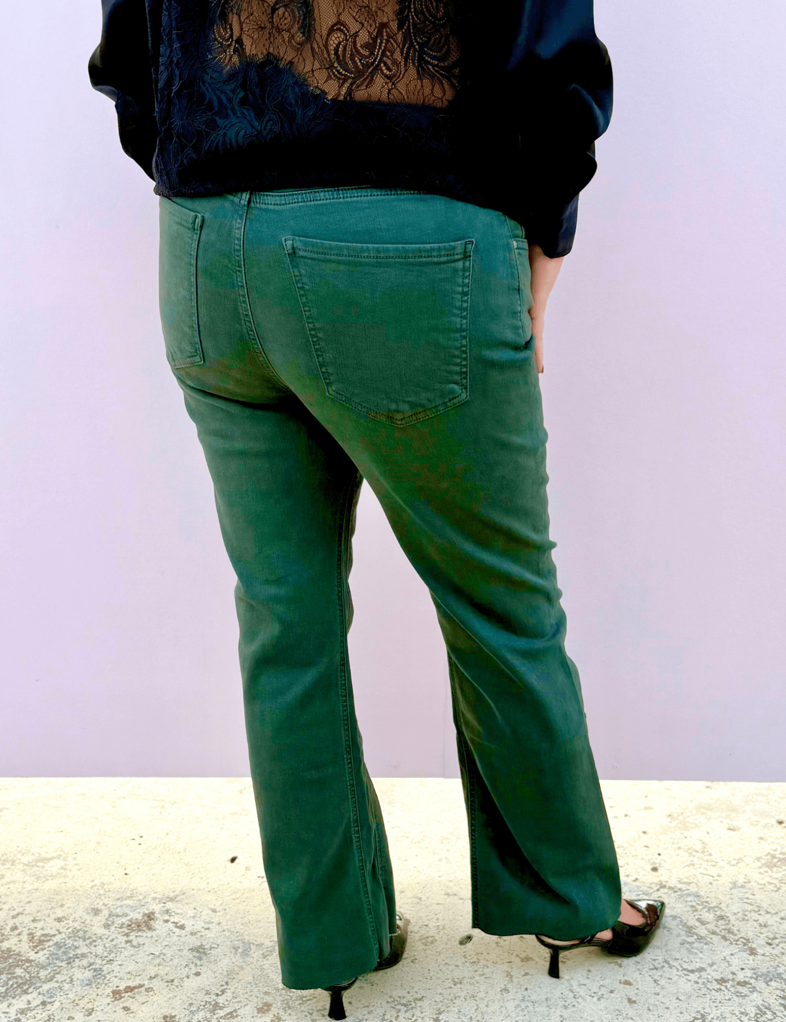 KUT | Kelsey Mid Rise Ankle Flare - Pep & Punch