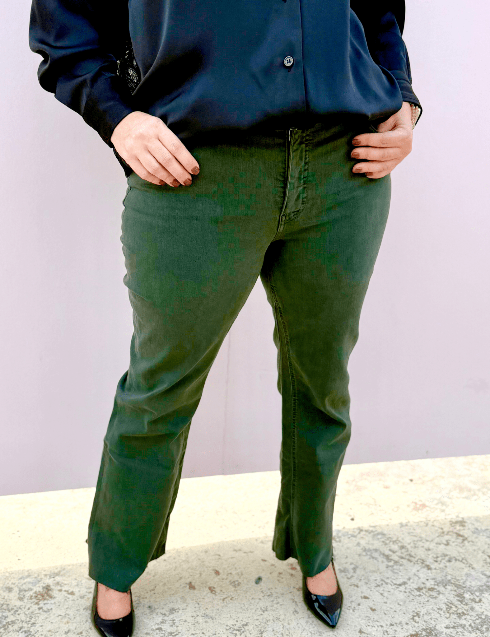 KUT | Kelsey Mid Rise Ankle Flare - Pep & Punch